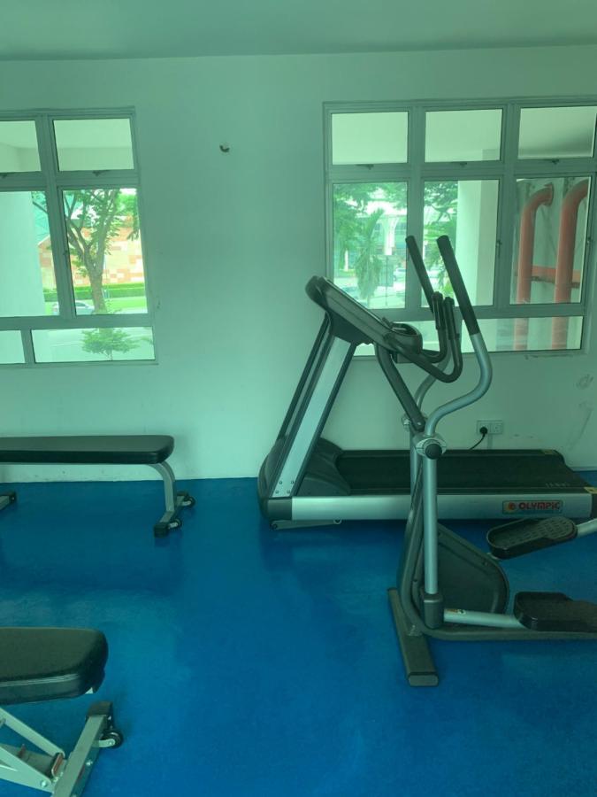 TR Penang House for Large Family Getaways Apartment Bayan Lepas Bagian luar foto